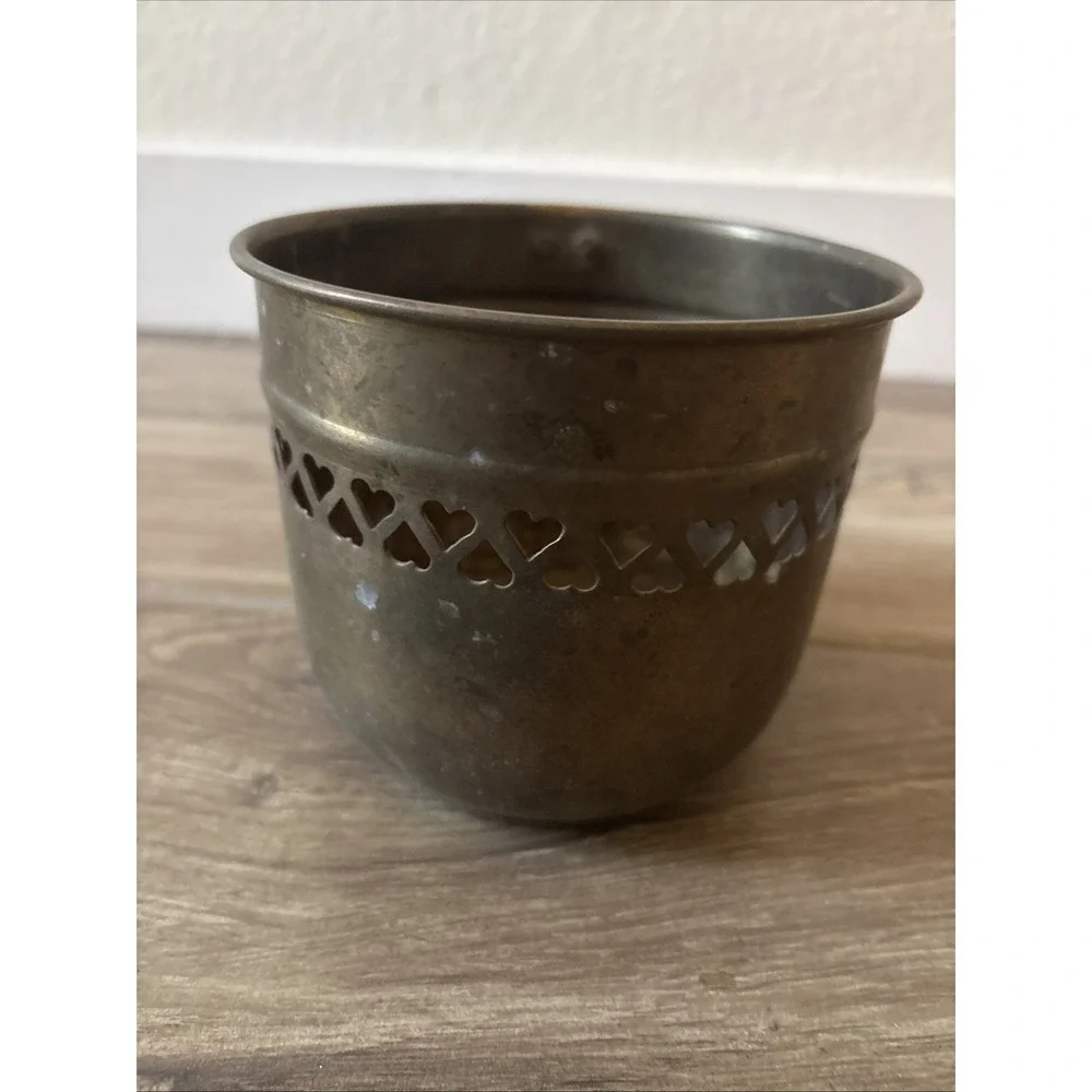Brass Bowl With‎ Heart Cutouts 5.5